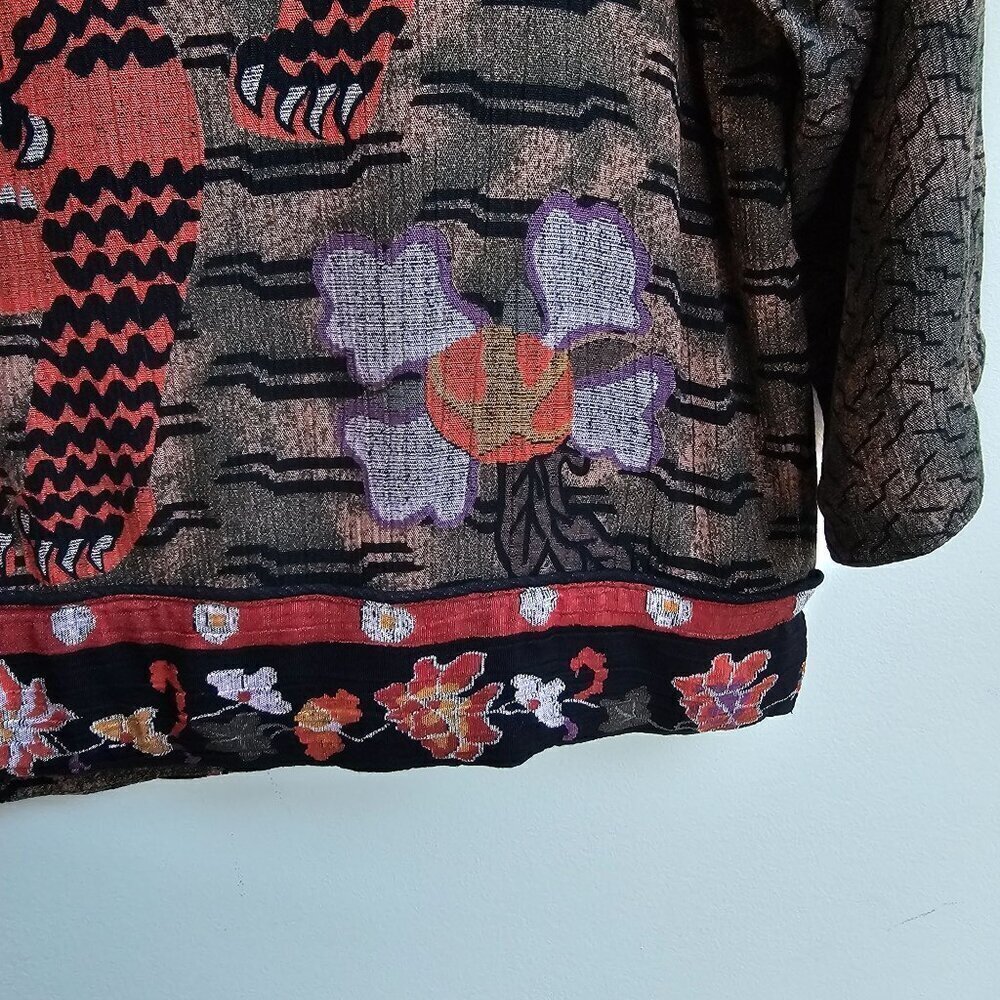 Dorothy Schoelen Platinum Rayon Tiger Print Top, Shows Some Wear, Size S, Loose - Picture 8 of 11